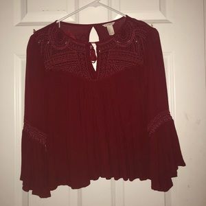 red flounce top